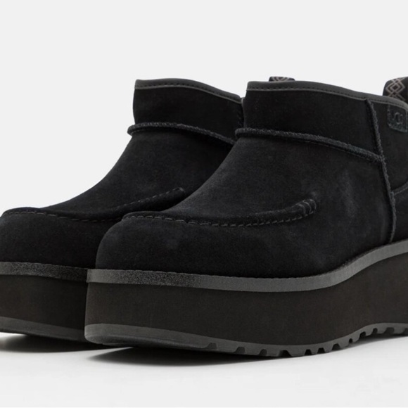 UGG Women’s Platform Suede Ankle Boots Black Size 7.5 – Chunky Lug Sole, New - Picture 3 of 10